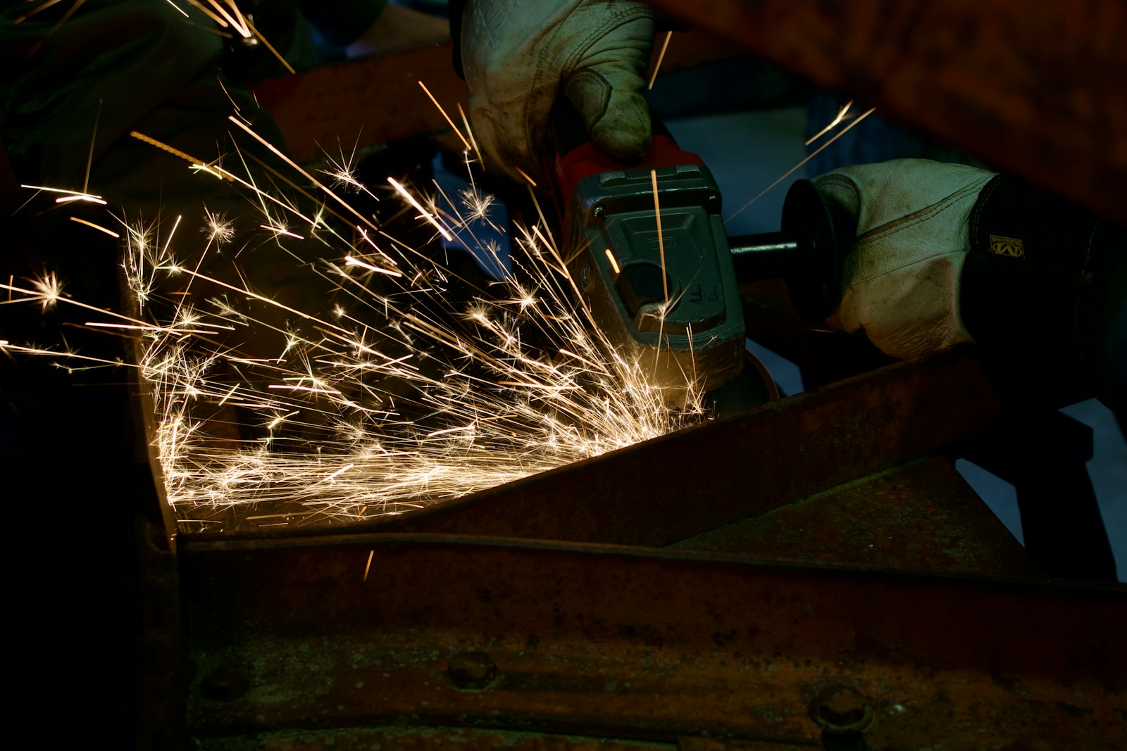 Iron Cutting (illustrative)
